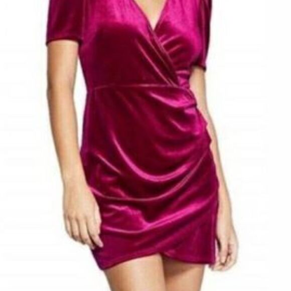 wild fable Dresses & Skirts - WILD FABLE MAGENTA VELVET SURPLICE DRAPED MINI DRESS XXL